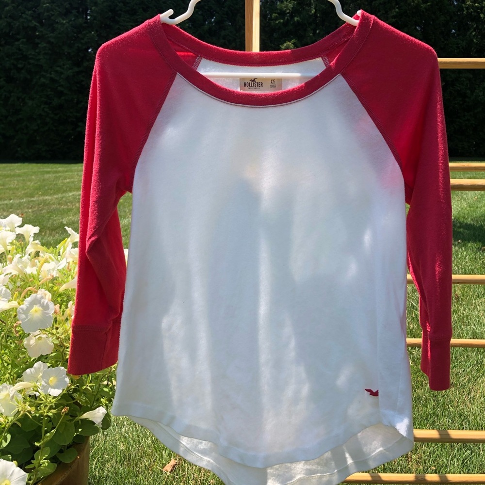 Hollister 3/4 Sleeve Top